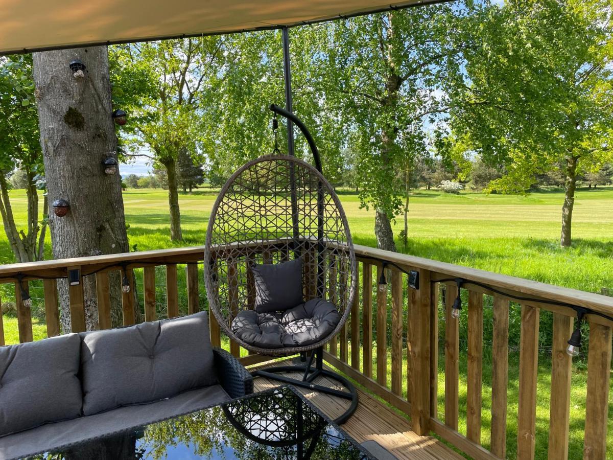 Teviotdale Lodge At Lilliardsedge Holiday Park Джедборо Экстерьер фото
